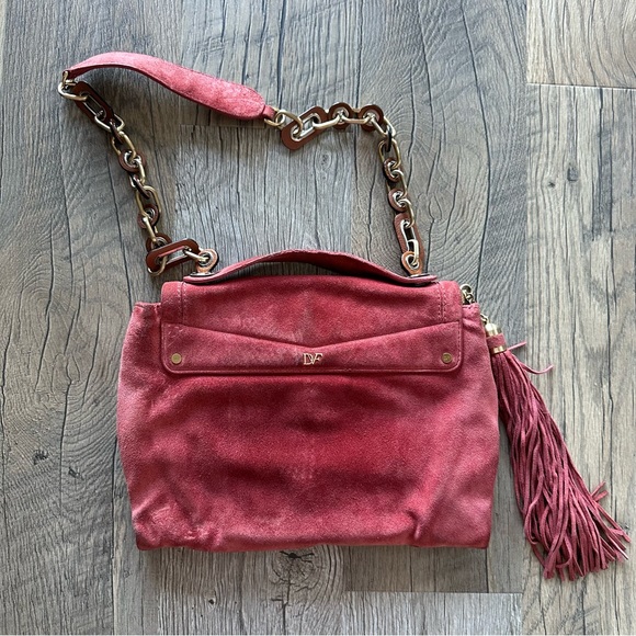 D&V Diane Von Furstenburg Chain Crossbody Bag - Picture 11 of 13